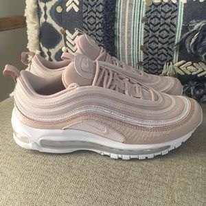 Nike Women’s Air Max 97